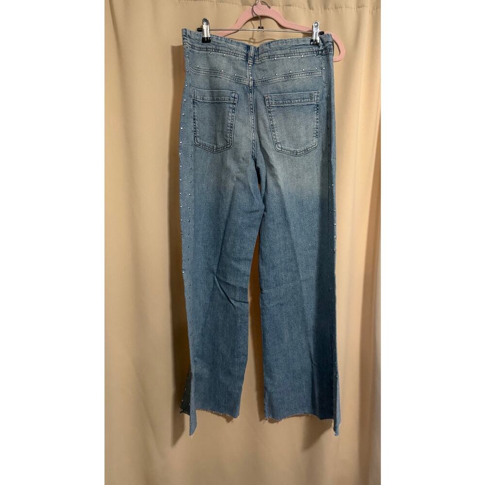 Pilcro The Adi Mid-Rise Studded Flare Jeans Size 29 - Picture 5 of 9